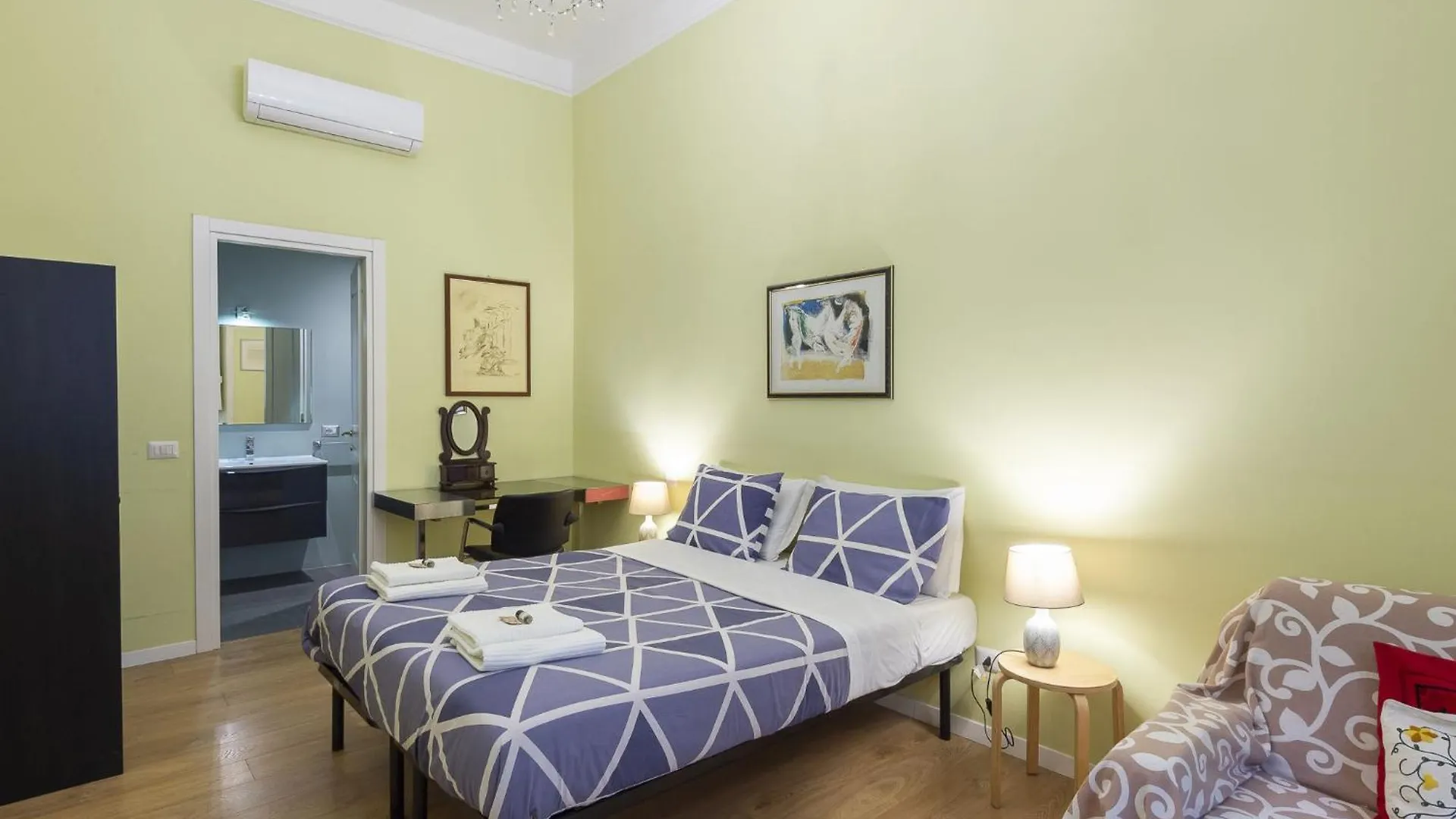 Apartment Luxury 3 Bedroom Flat By Interhome Rome